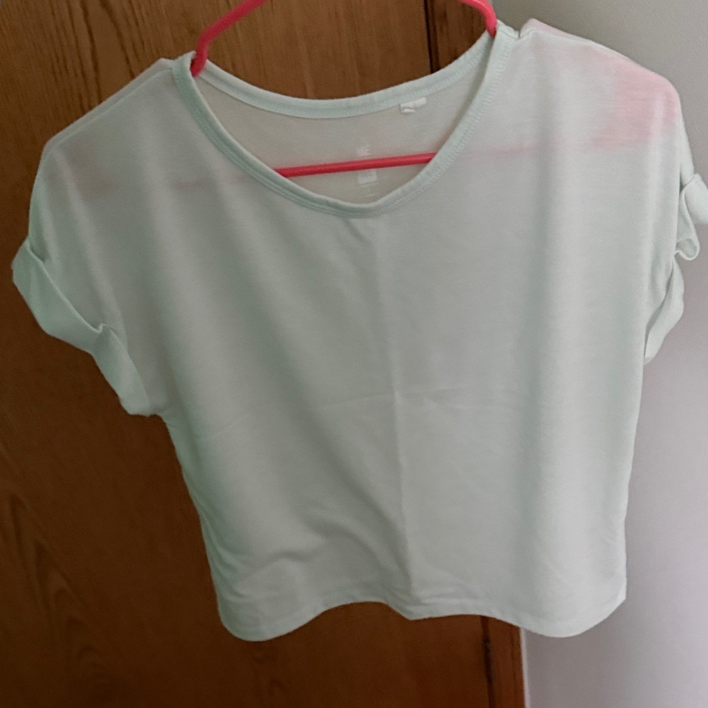 Me to We mint green/light blue Crop Top